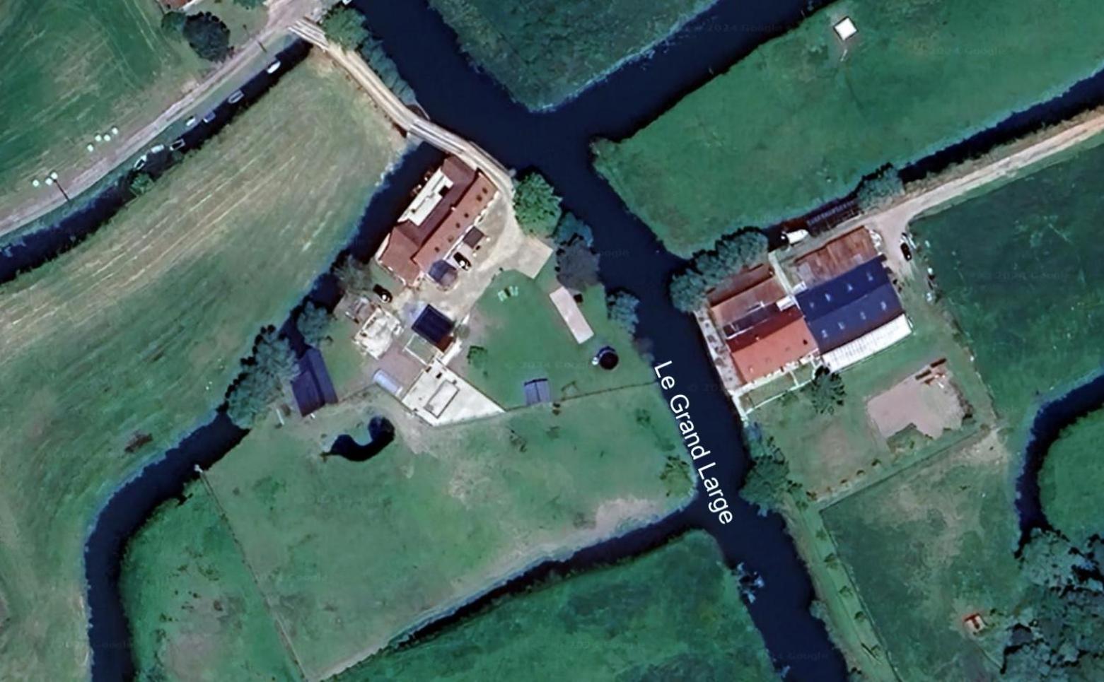 Au Chemin Du Paradis Gite De 10 Personnes 4 Etoiles Saint-Martin-Lez-Tatinghem Exteriör bild
